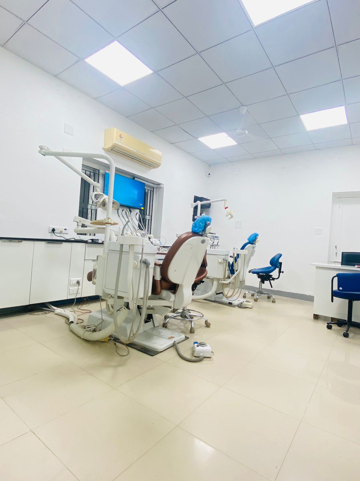 dental implants clinic in Kalol